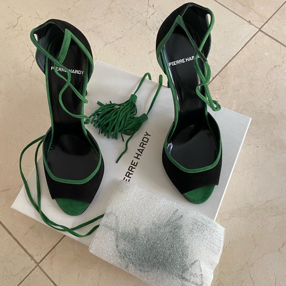 Brand new Pierre Hardy Lace suede sandals - Picture 6 of 7